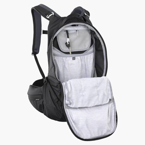 EVOC Trail Pro 16 pyöräilyreppu L/XL